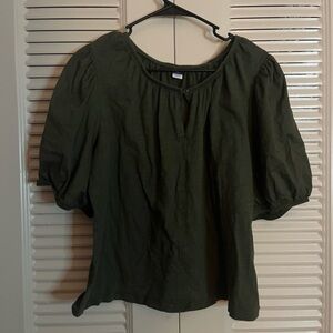 ⭐️ 4 for $20! ⭐️Old Navy Olive Green Top